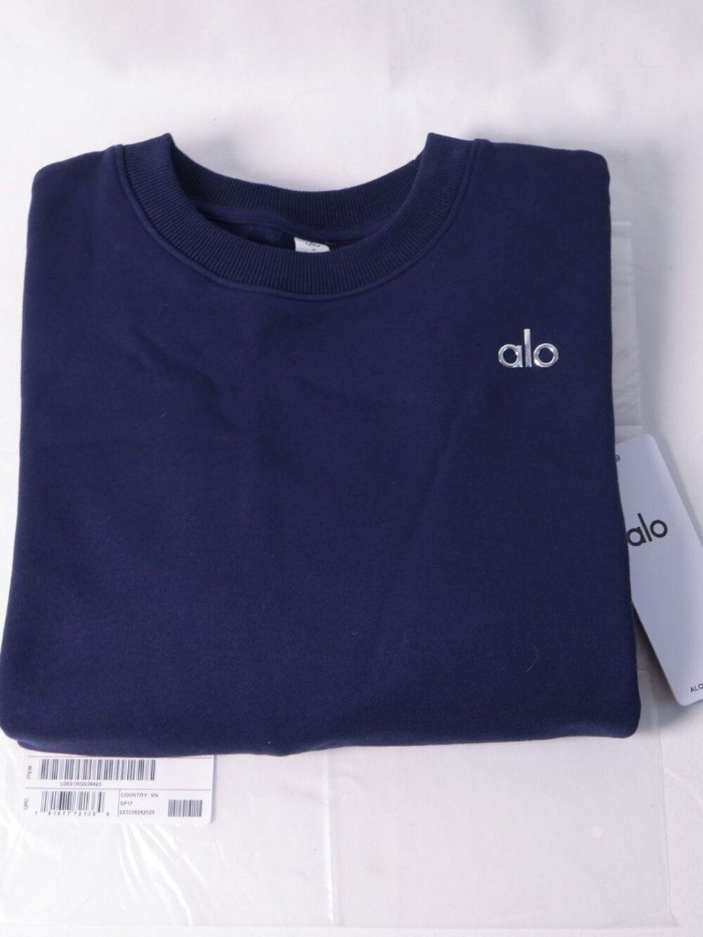 [Size M] Alo Yoga Accolade Crew Neck Pullover Navy Blue Sweatshirt